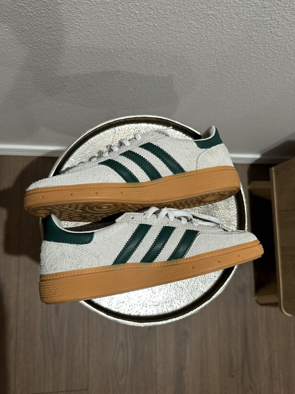 Adidas Women's Handball Spezial Alumina Size 6.5 Collegiate Green Gum |JS0242|
